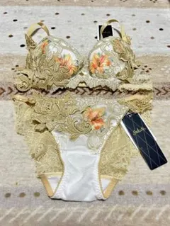 Item thumbnail for item 88be891e-18e2-4833-8721-9a3edc86c1c4