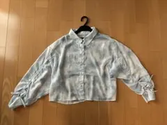 クロップド丈　長袖シャツ　柄