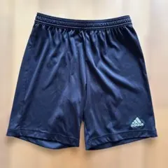 adidas 黒 ハーフパンツ 160