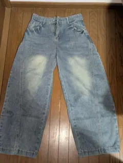 ライトブルーワイドレッグデニム