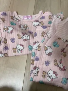 ベビー　キッズ　パジャマ　95 バースデイ　キティーちゃん