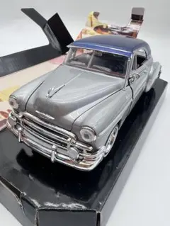No124ミニカー1/24箱あり1950 CHEVY BEL AIR