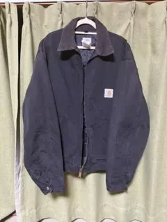 J01 BLK】Carhartt デトロイトジャケット 黒 企業ロゴ - メルカリ