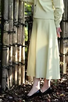 値下げした‼️ 6500→3900淡い黄色 フレアスカート サイズ9