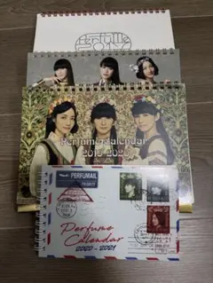 2026年最新】perfume カレンダーの人気アイテム - メルカリ