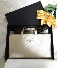 ROOTOTE　ウォレットショルダーバッグ ショルダー付き財布　GOLD