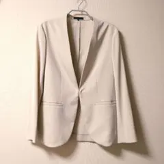 ICB Fiedノーカラージャケット　ベージュ　42