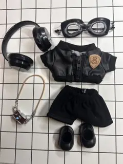 《限定値下げ》labubu ラブブ着せ替え服 17cm 6点セット