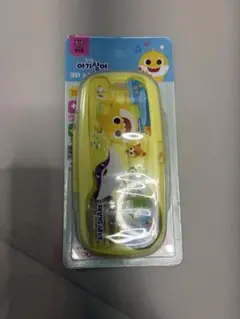 韓国限定 ベイビーシャーク カトラリーセット - メルカリ
