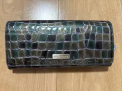 新品　COCCO FIORE 長財布 クロコ型押しのサムネイル