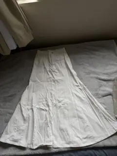 ホワイト フレアスカート コットン混紡