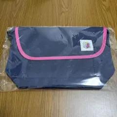 Item thumbnail for item edd0f629-e99c-4d67-824b-1d406b01bb5c