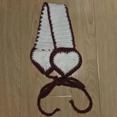 ハート型かぎ針編み耳あて