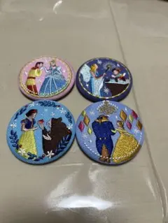 ディズニー　刺繍缶バッジ　4点セット