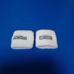 YONEX ホワイトリストバンド 2個セット、6x7cmS〜Mサイズのサムネイル