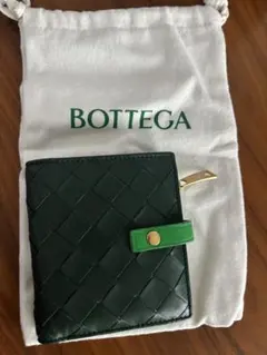 BOTTEGA VENETA スモールカセット ファスナーウォレット パラキート
