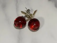 リキュエム チェリーピアス クリアレッド