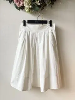 【FOXEYサイズ40】夏のリゾートに爽やかなホワイトコットンフレアスカートのサムネイル