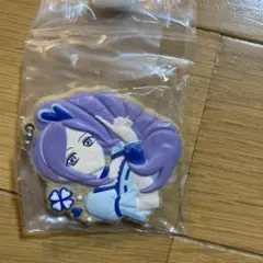 キャラクター ストラップ 紫 白