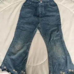 アプレレクール　フレアデザイン花柄刺繍　デニムパンツ　110