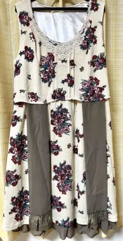 axes femme ワンピース　花柄