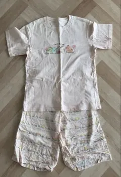 UNIQLO すみっコぐらし　Tシャツ　半袖　リラコ　150