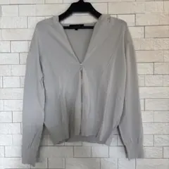 ラスト値下げ‼️美品UNTITLED ジップアップパーカー ライトグレー Mのサムネイル
