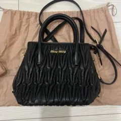美品Miumiu マテラッセ2WAYハンドバッグ 5BA003 NEROブラック