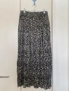 ミランカ プリーツスカート レオパード柄 モノトーン ウエストゴム
