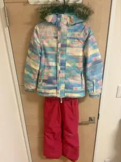 O'Neill スキーウェア 上下セット 120〜130センチ