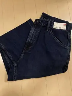 ユニクロ　ワイドフィットジーンズ　ウエスト89cm
