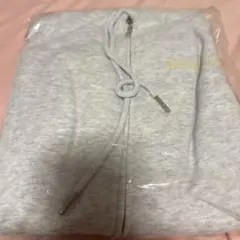 東方神起 チャンミン The First Dining ジップアップパーカー 東方神起 チャンミン The First Dining ジップアップパーカー