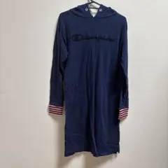 Champion フード付きネイビー長袖ワンピース