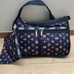 【未使用タグ付】LeSportsac ダブルファスナーショルダーバッグポーチ付