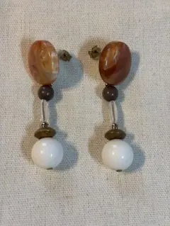 Item thumbnail for item e3c4bc08-7753-4395-8e04-14e04047a7ca