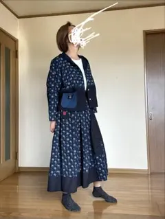 着物リメイクセットアップ　ゆったりサイズ　古布藍染め書生絣