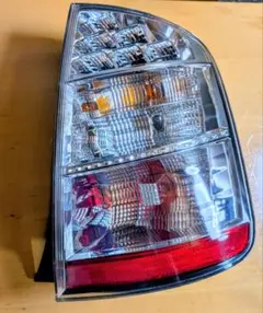 トヨタ プリウス NHW20 PRIUS USAテールランプレンズ - メルカリ
