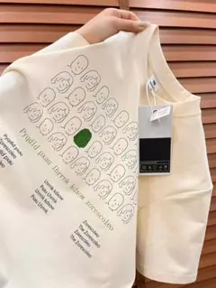 ユニークキャラクター プリント Tシャツ