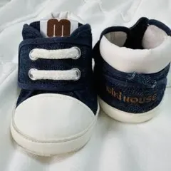 Item thumbnail for item 0628d009-9ec1-4182-9249-18b7d293213e