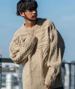 美品　CavariA【キャバリア】クルーネック長袖ニットM　BRのサムネイル