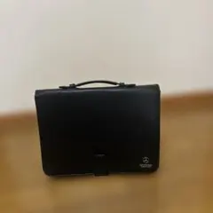 メルセデスベンツ ビジネスバッグのサムネイル