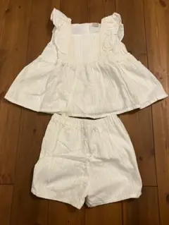 女の子 セットアップ 100 白 フリルブラウス＆ショートパンツ 美品 夏服