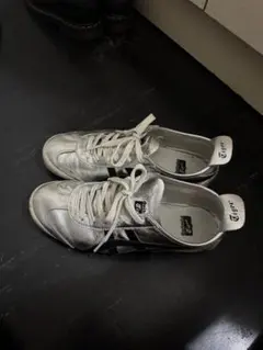 Onitsuka Tiger メキシコ66 シルバーブラックスニーカー