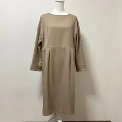 日本製　アンタイトル 大きいサイズ　ロングワンピース　ベージュ　春　上品　大人