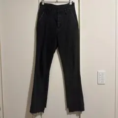 Spic and Span 5 1/2 ブラックデニムパンツ カットオフのサムネイル