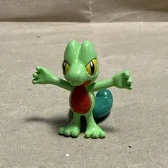 【希少】　ポケモン　フィギュア　キモリ