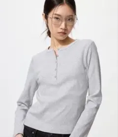 UNIQLO リブヘンリーネックT 長袖 ライトグレー