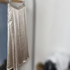 光沢 サテン ロングスカート シャンパンゴールドのサムネイル
