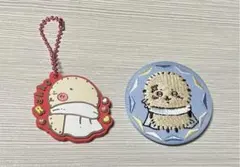 ちいかわ　ラッコ　刺繍缶バッジ　ラバーマスコット　キーホルダー　グミ　ビスケット
