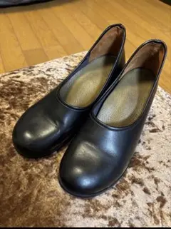 黒 パンプス 6センチヒール 【Bell and sofa】